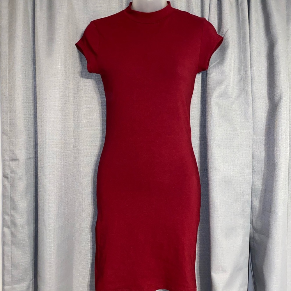 💄RED DRESS SHORT SLEEVE 💋